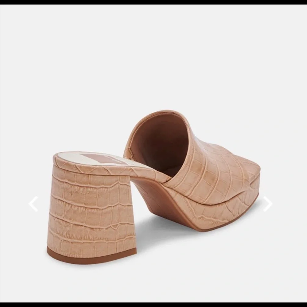 Shoes - Picture 3 of 4